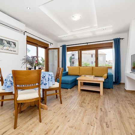 Iva Apartmani فوديس المظهر الخارجي الصورة