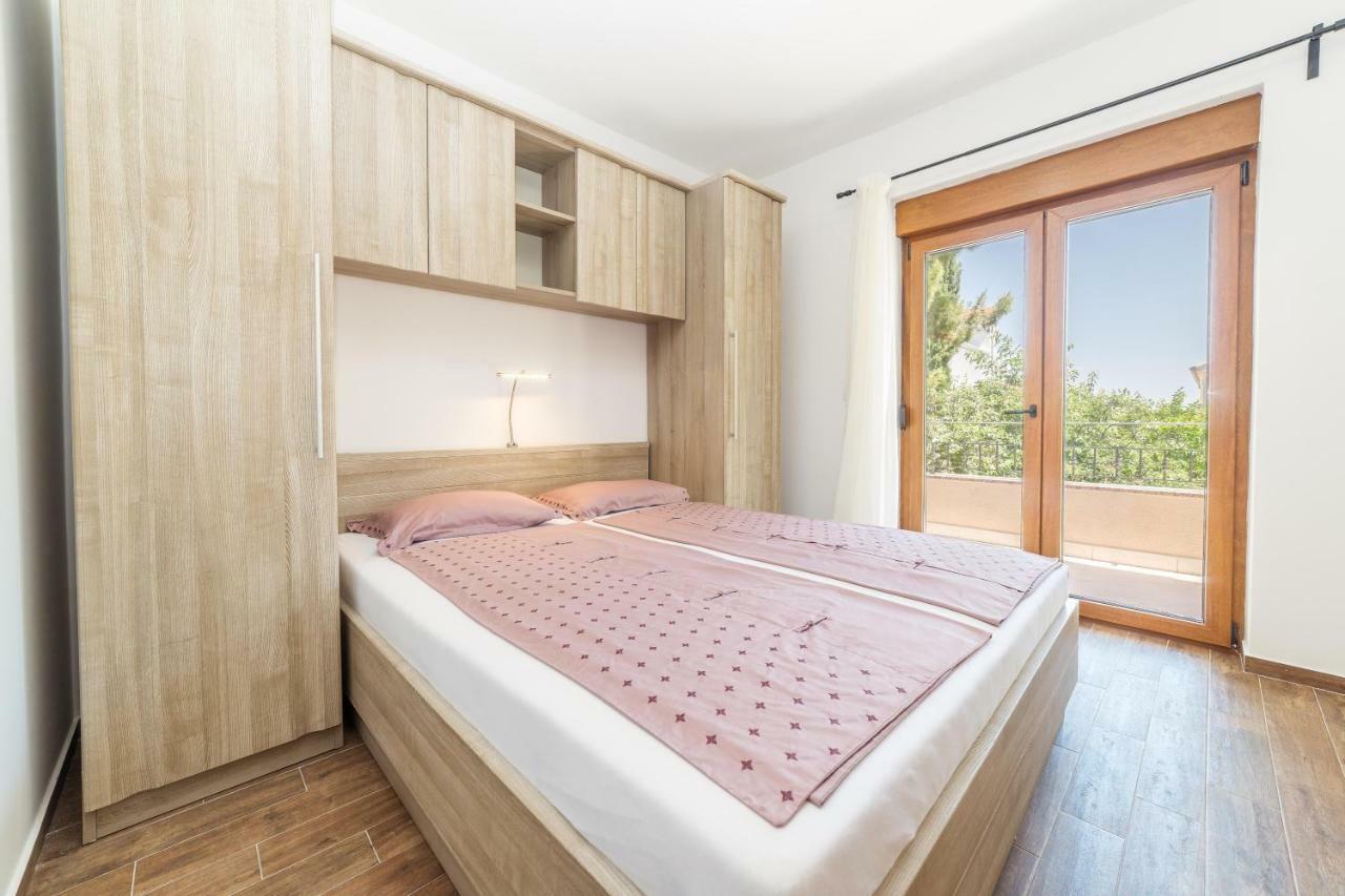 Iva Apartmani فوديس المظهر الخارجي الصورة
